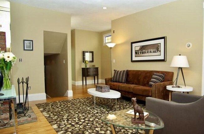 Foto del edificio - 465 Beacon St