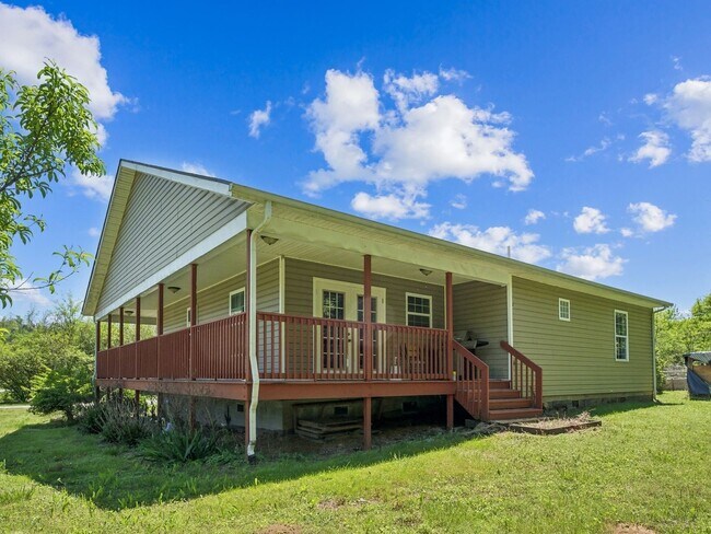 Foto del edificio - 3 Bedroom Single Family Home in Ringgold