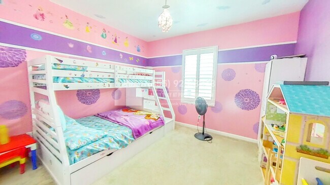 Foto del edificio - 2616 Firebrand Ln