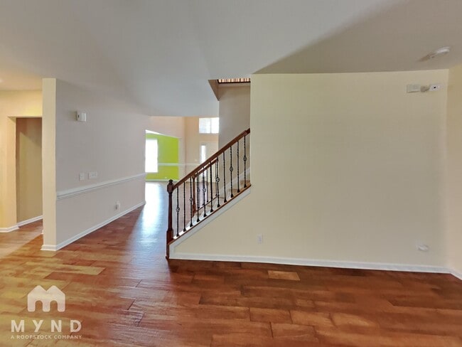 Foto del edificio - 9420 Ardrey Woods Dr