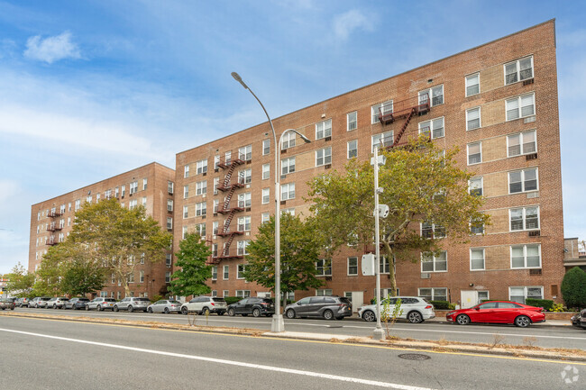 Foto del edificio - 3901 Nostrand Ave