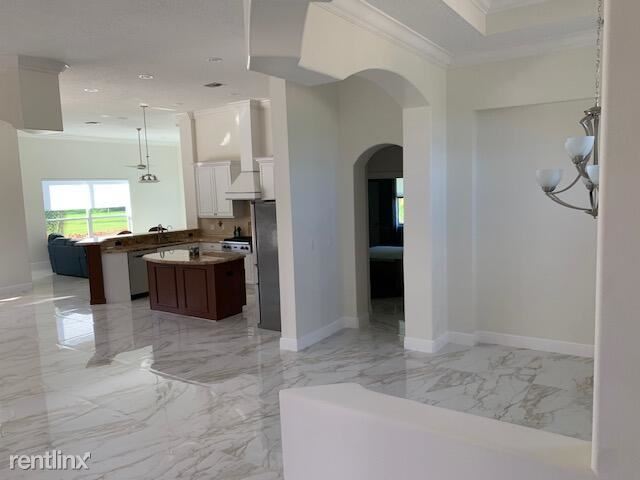 Building Photo - 4 br, 3 bath House - 8055 Woodsmuir Dr