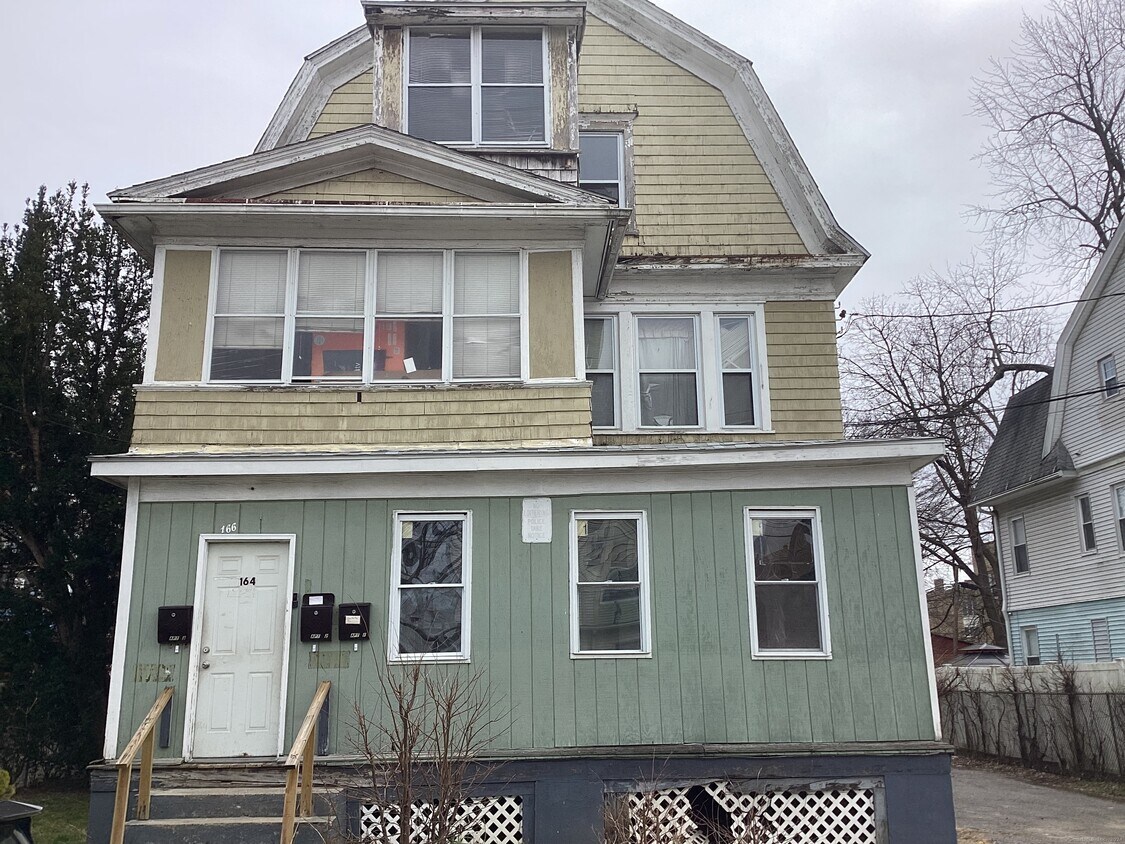 Foto principal - 164-166-166 Adams St