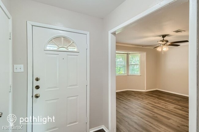 Building Photo - 3 br, 2 bath House - 201 W Cheryl Ave UNIT