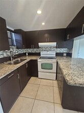 Building Photo - 8290 Lake Dr