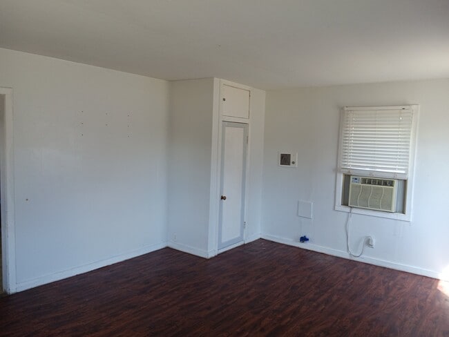 Building Photo - 1459 S St