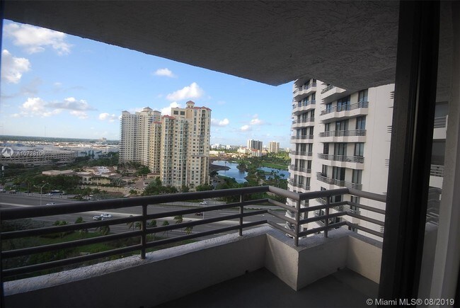 Foto del edificio - PARC CENTRAL AVENTURA SOUTH