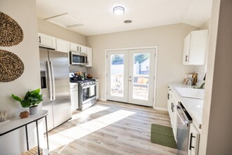 Building Photo - 2410 Central Ave