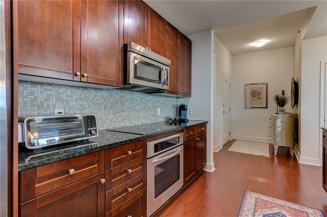 Foto del edificio - 2795 Peachtree Rd NE