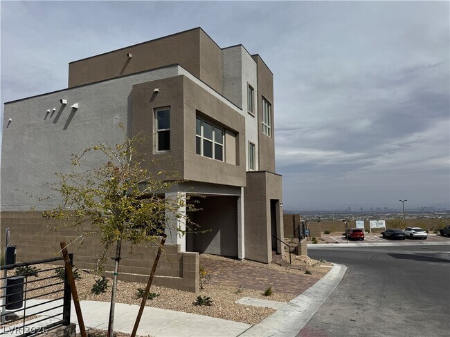 Building Photo - 11540 Hawking Ave