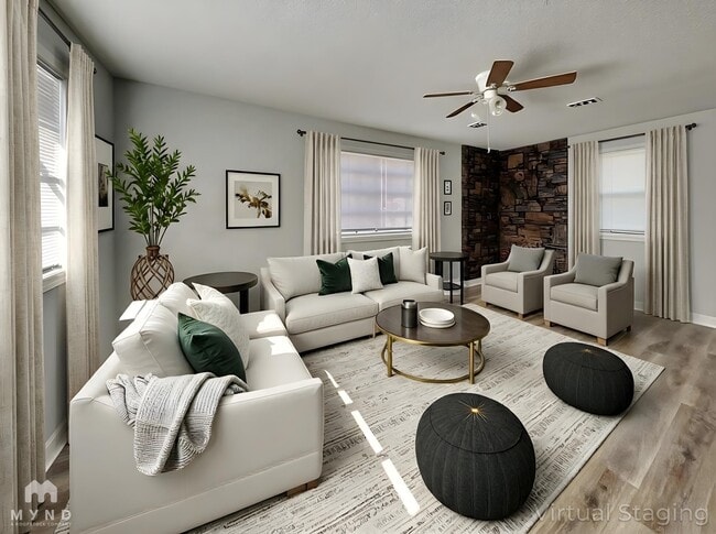 Building Photo - 4100 Navaho Ave