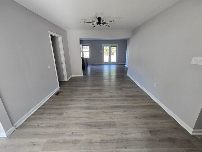 Foto del edificio - 804 Old Town Dr