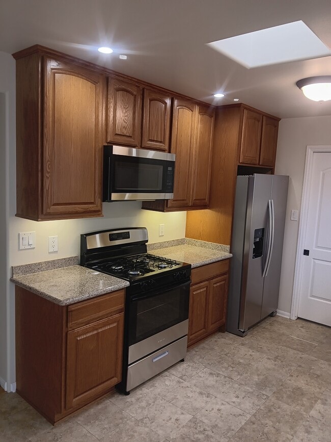 Building Photo - 7341 Newlin Ave