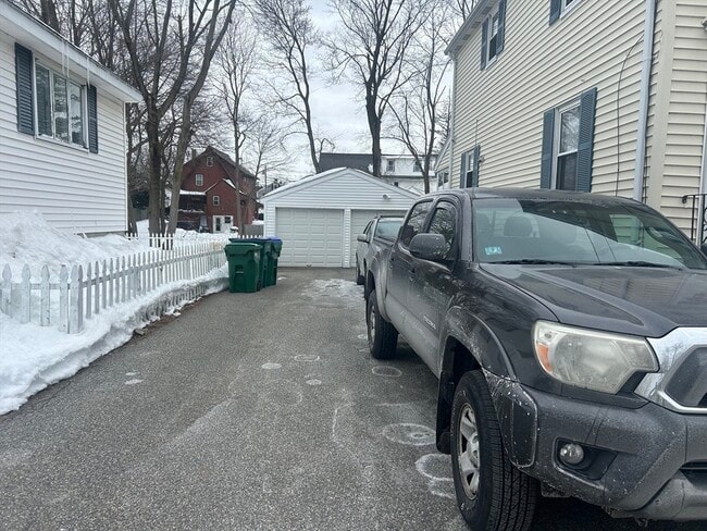 Building Photo - 45 Essex St