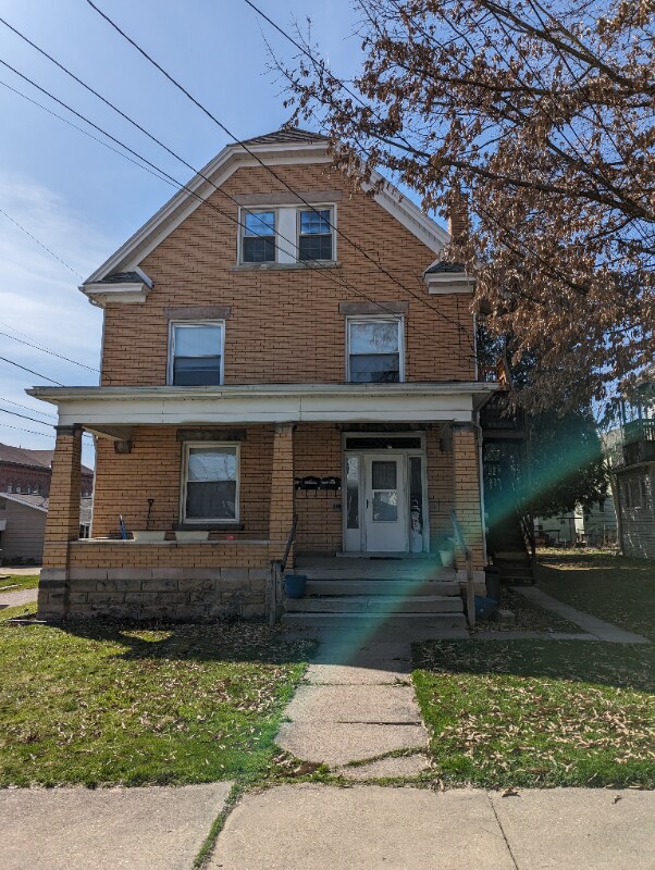 Foto principal - 316 2nd St
