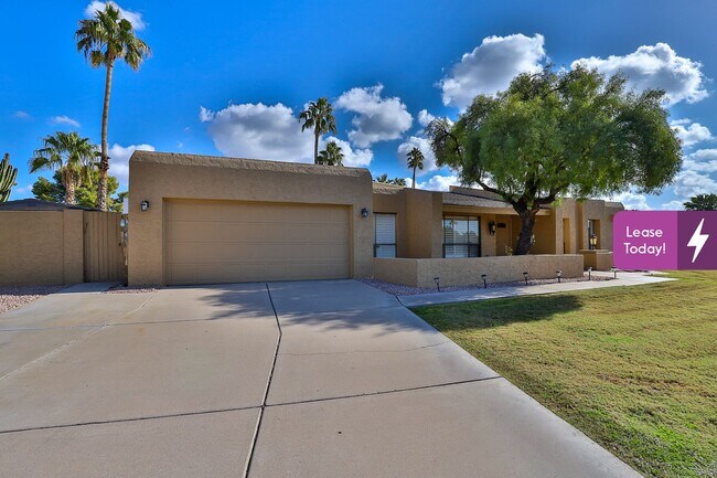 Building Photo - 6517 S Hazelton Ln