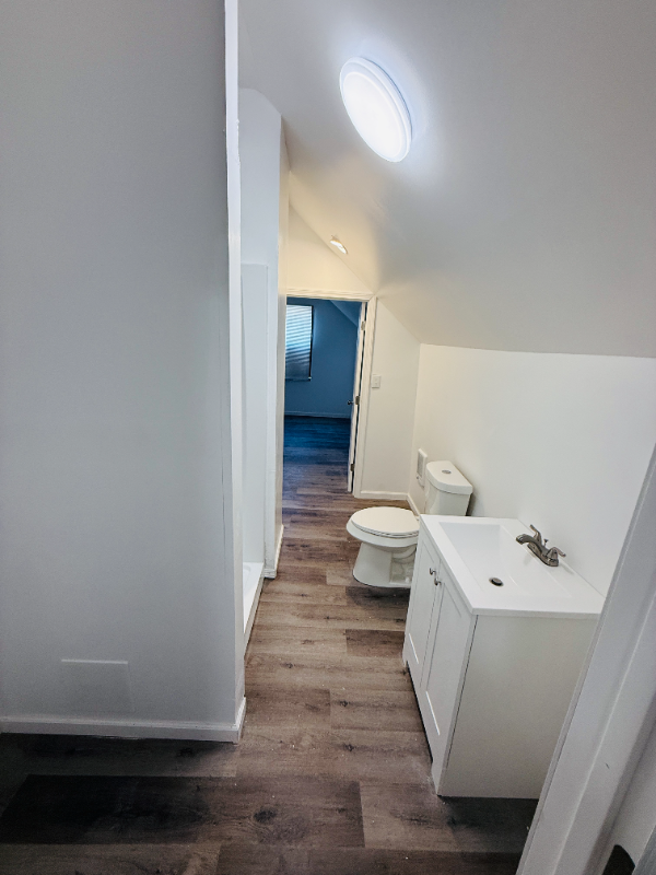 Foto del edificio - 3736 E 153rd St