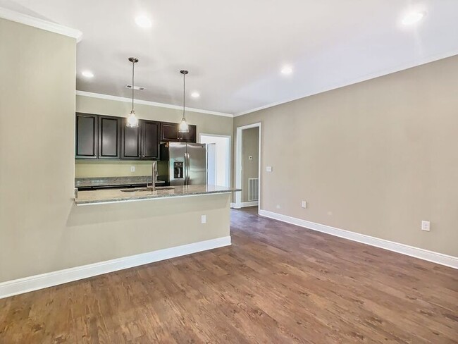 Foto del edificio - 6642 Covington Villas Dr