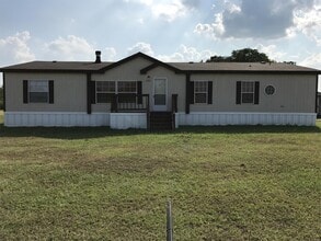 Building Photo - 2500 Redwood Cir