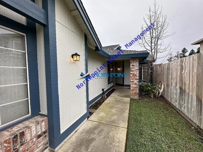 Foto del edificio - Remodeled 3BD/2BA Gem in Vintage Park