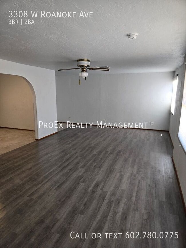 Foto del edificio - 3308 W Roanoke Ave