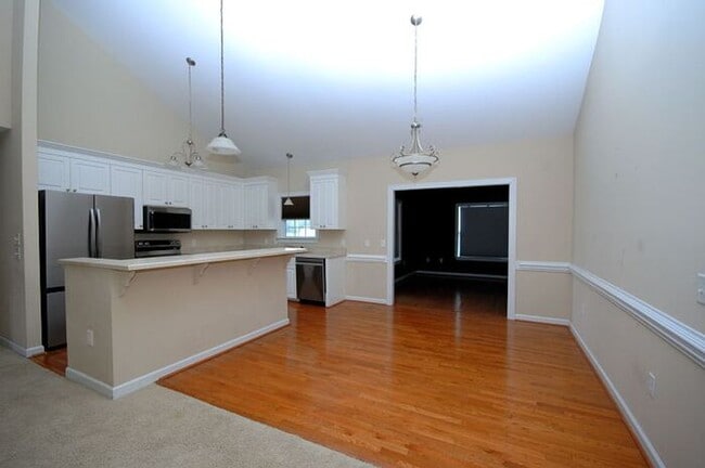 Building Photo - 1470 Dollard Town Rd