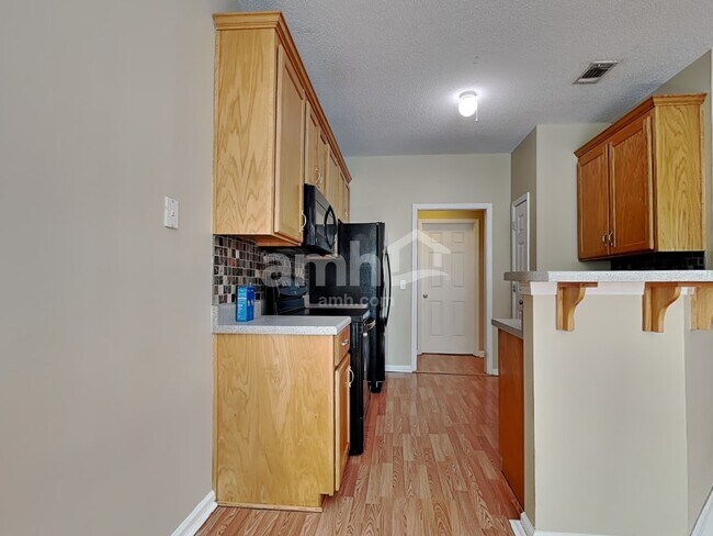 Foto del edificio - 171 Arbor Village Dr