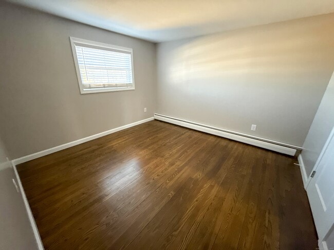 Building Photo - 223 CT-169