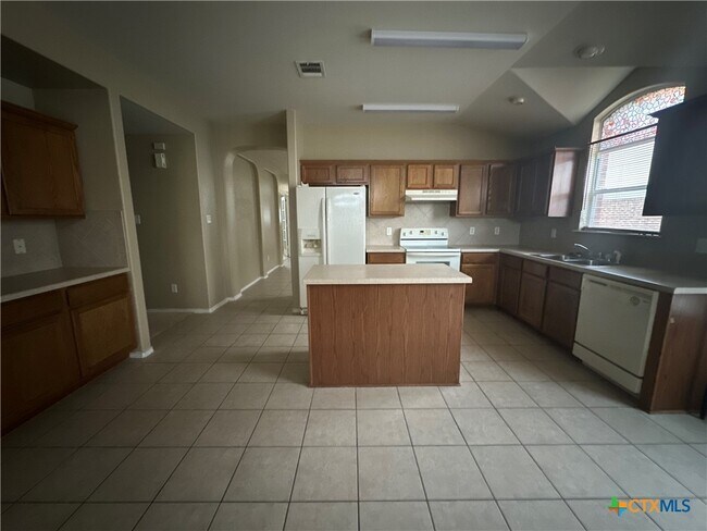 Foto del edificio - 226 Lottie Ln