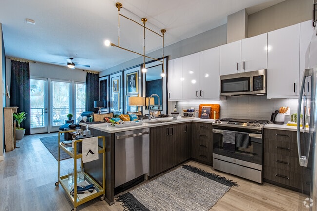 Building Photo - Auric Symphony Park