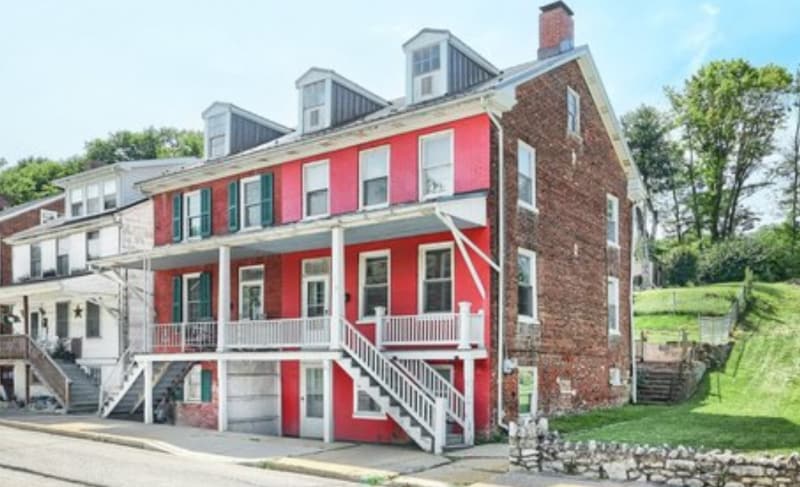 Primary Photo - 23 Baltimore St