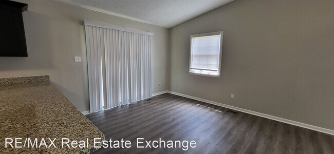 Foto del edificio - 3 br, 1 bath House - 1304 E. 9th Street