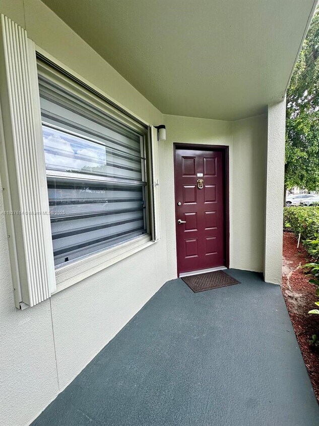 Primary Photo - 1300 SW 130th Ave