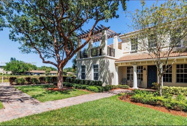 Foto del edificio - 8339 NW 8th Way