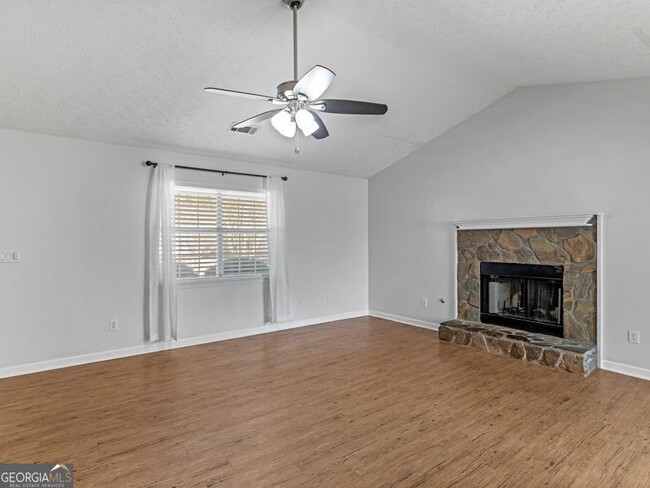 Building Photo - 108 Greenleaf Dr