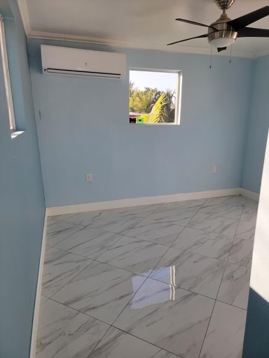 Foto principal - 11201 SW 55th St
