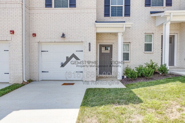 Building Photo - 204 Douglas Bend Rd