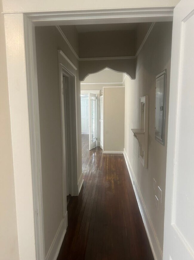 Foto del edificio - 2428-2430 Clover Street
