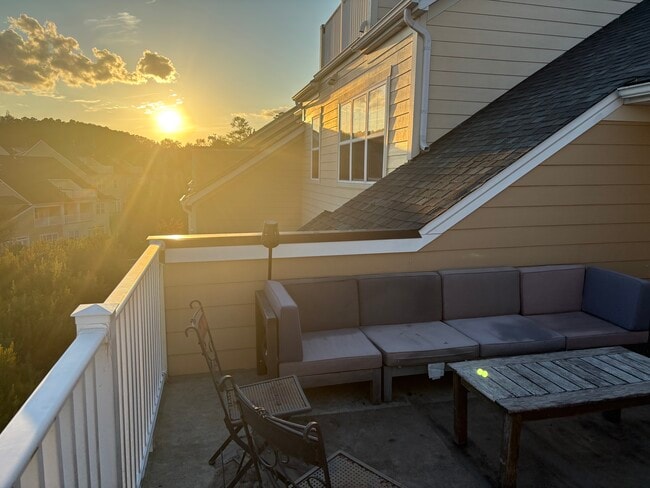 Foto del edificio - 312 Wave Crest Dr