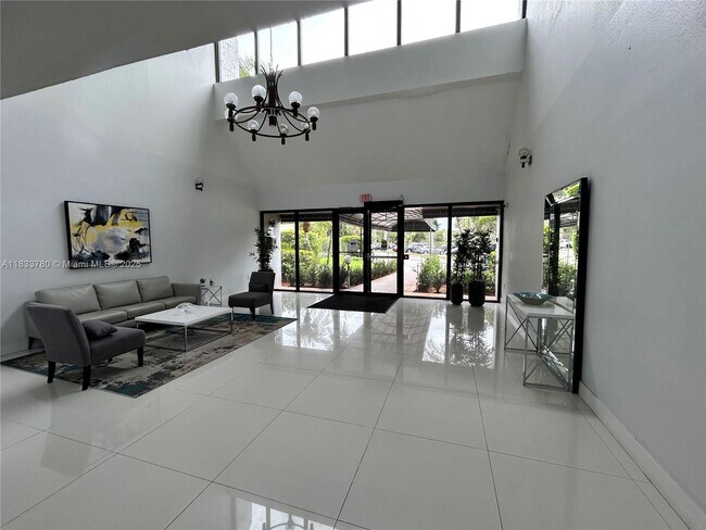 Foto del edificio - 200 Lakeview Dr