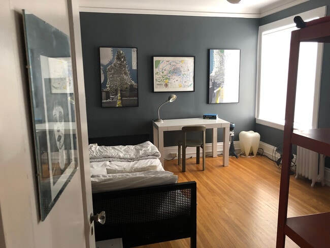 Room 3. Has been used as a formal dining room, bedroom (has a good sized closet), or office. - 1267 Chestnut St