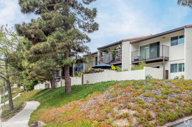 Building Photo - Santa Barbara Highlands