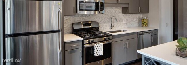 Foto del edificio - Studio, 1 bath Condo - 850 N Clark St