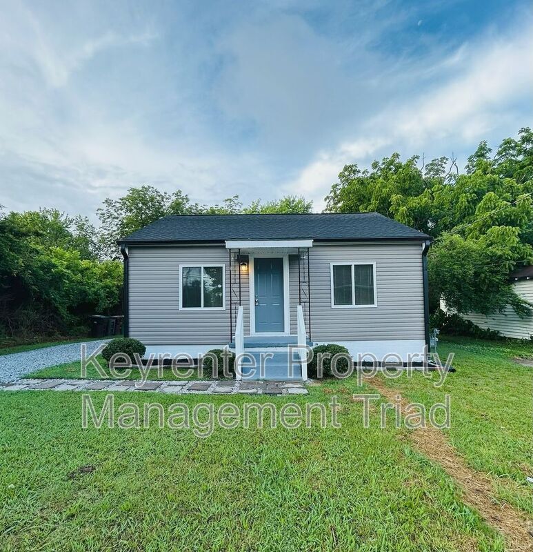 Foto principal - 1308 Leonard Ave