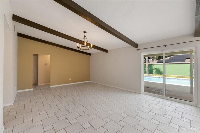 Foto del edificio - 18 Martin Ave