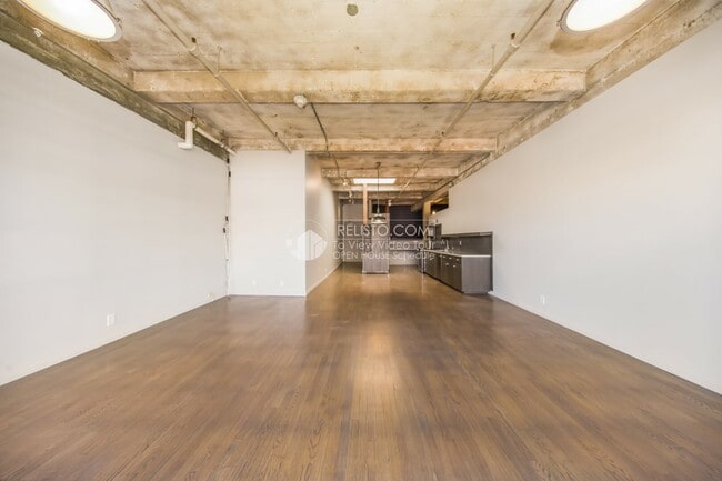 Building Photo - 2711 18th St