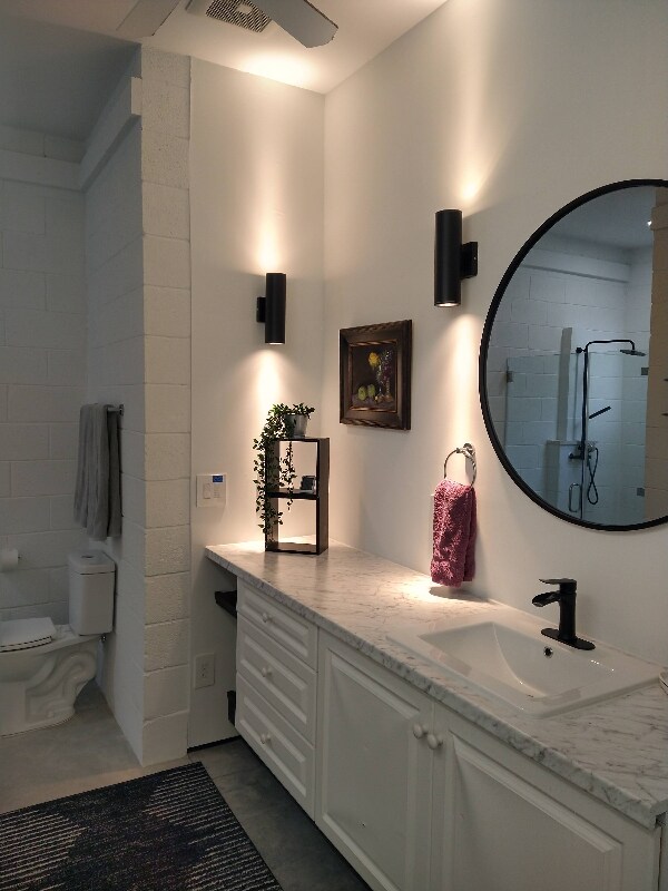 Foto del edificio - 2053 Carolina Ave