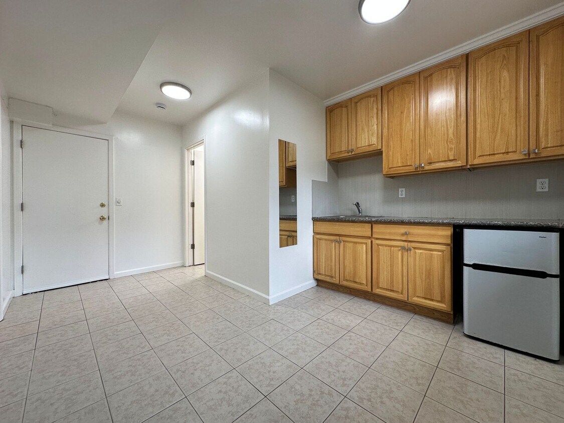 Foto principal - 2362-2364-2364 20th Ave