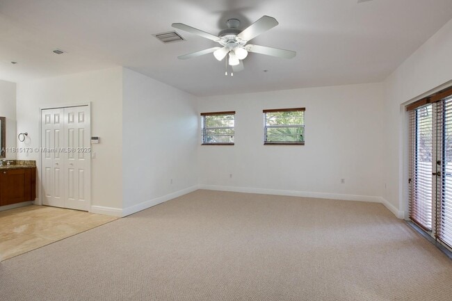Foto del edificio - 2913 SW 30th Ct