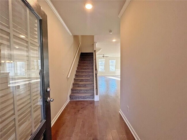 Foto del edificio - 2734 Shetley Creek Dr